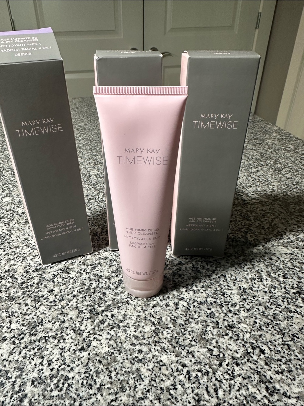 Mary Kay timewise 4-in-1 cleanser